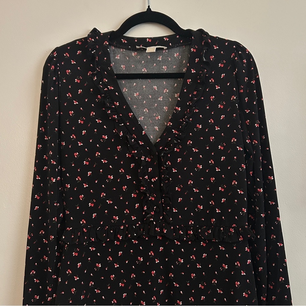 Michael | Michael Kors | Black Dress with Red Floral Pattern - Picture 3 of 6